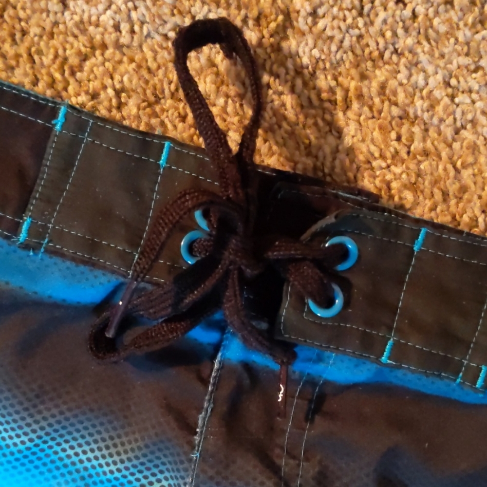 OP Board Shorts, Swim Trunks . Size 36 - Picture 4 of 12